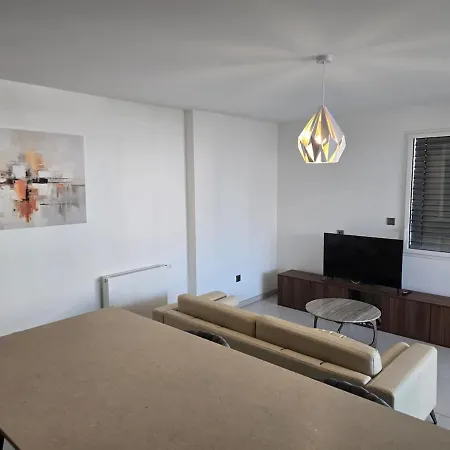 L'ecrin Urbain Port Marianne Terrasse Parking Parc Expo Arena Apartmán *